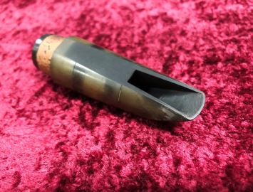 Photo Older Hard Rubber Wood Wind CO New York G8 Mouthpiece for Clarinet